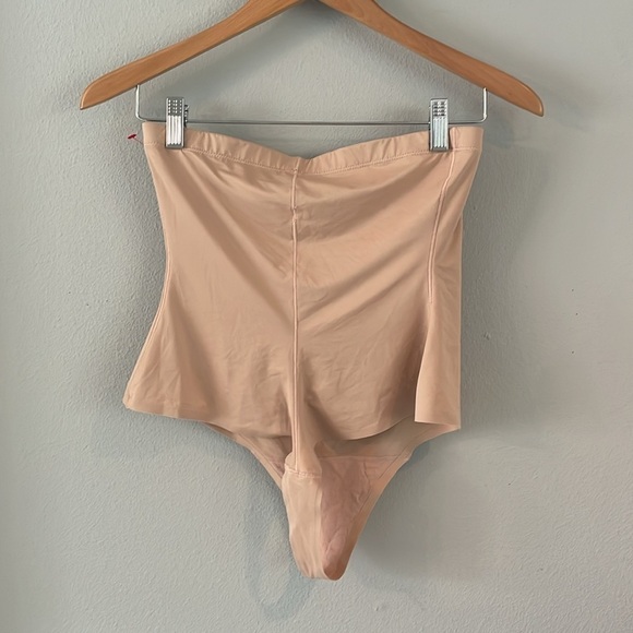 NWT Spanx High Rise Thong 1X - Picture 7 of 7